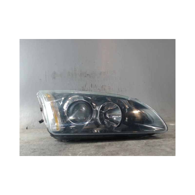 PHARE DROIT FORD FOCUS 05-07
