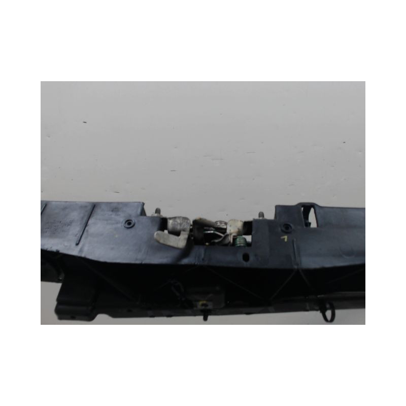 TRAVERSE SUPERIEURE ARMATURE AVANT RENAULT CLIO III Phase 2 2009-2014