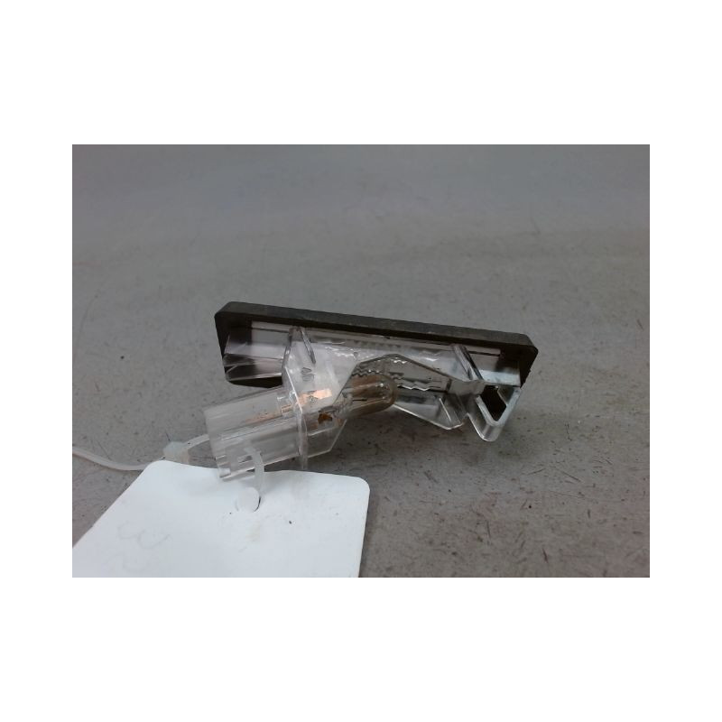 ECLAIREUR PLAQUE DE POLICE DROIT DACIA LOGAN MCV 2007-