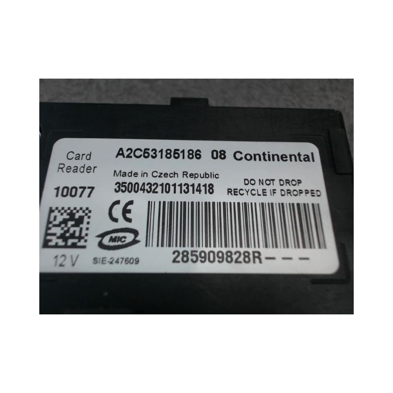 LECTEUR DE CARTE RENAULT MEGANE