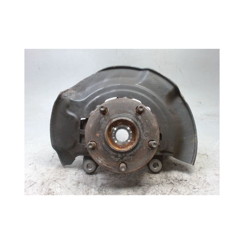 PIVOT AVANT DROIT TOYOTA AURIS