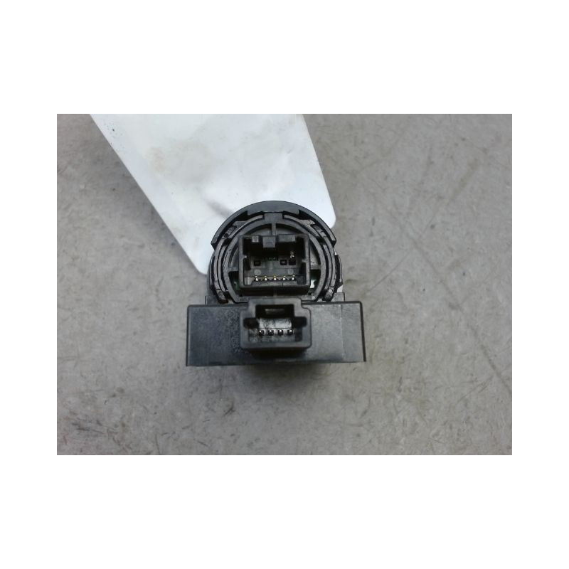 BOUTON DE DEMARRAGE NISSAN JUKE
