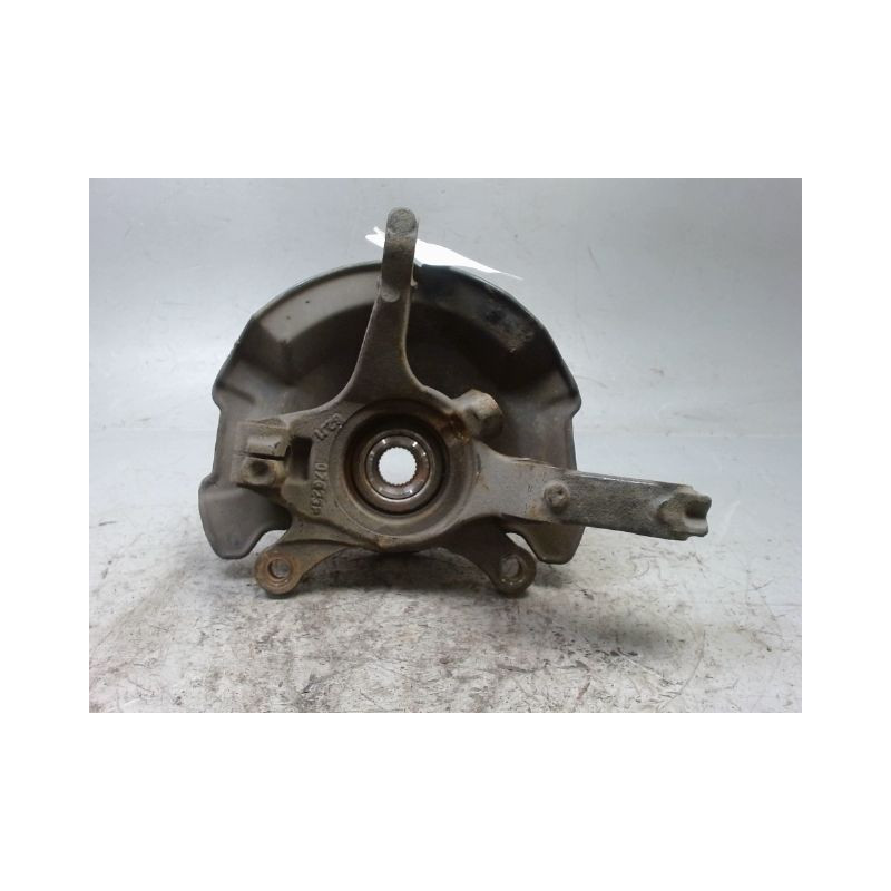 PIVOT AVANT GAUCHE SUZUKI SWIFT 3P