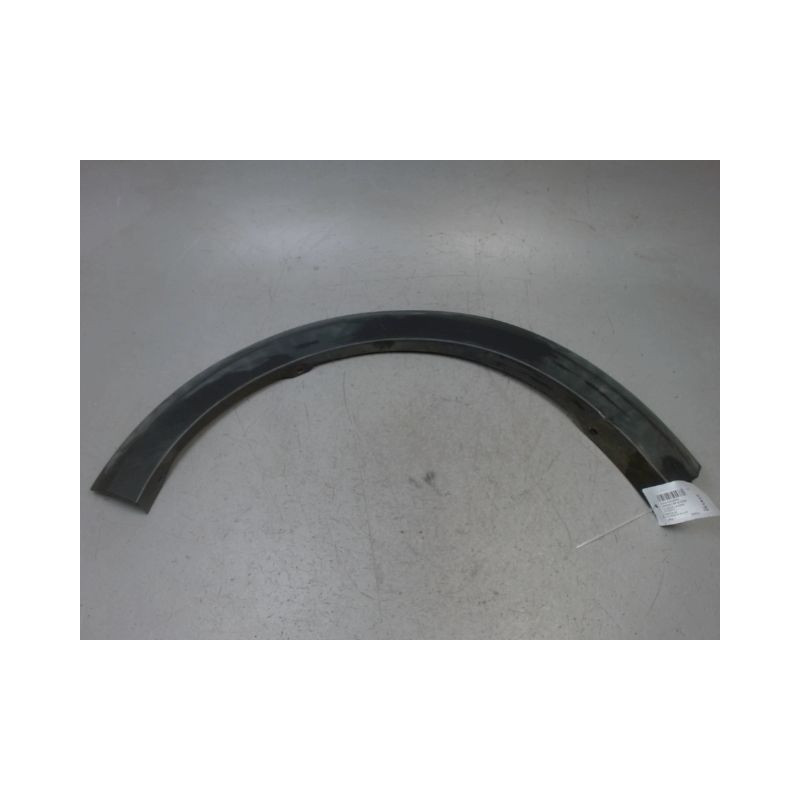 ELARGISSEUR AILE AVANT GAUCHE DACIA SANDERO 2008-