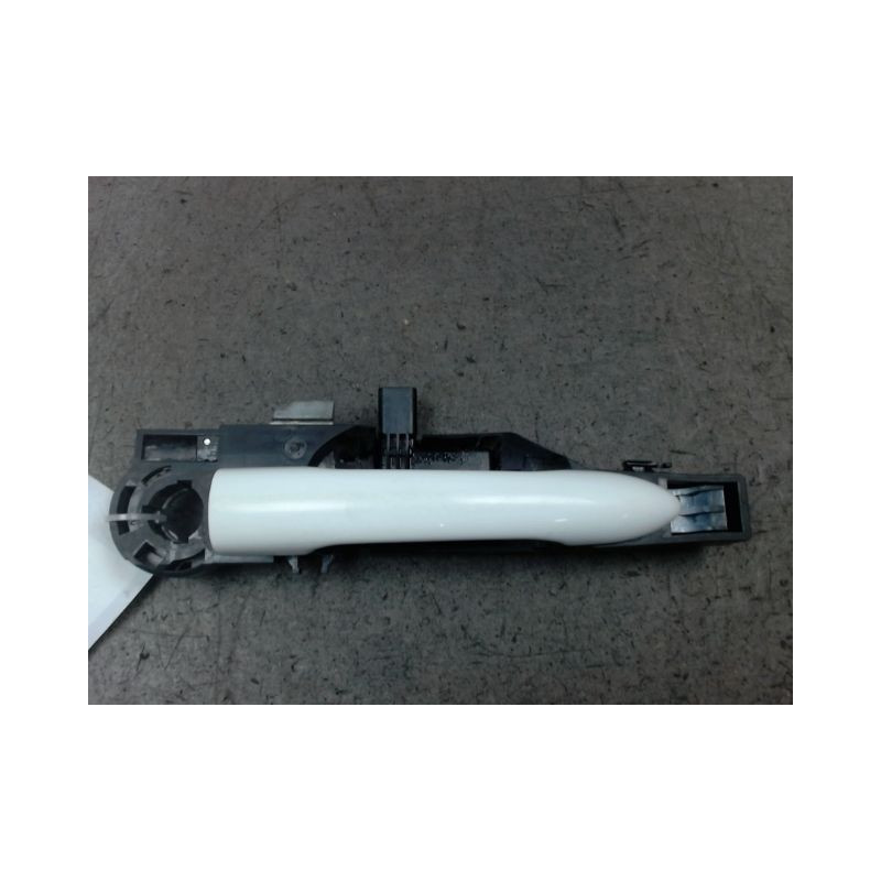 POIGNEE EXTERIEURE PORTE ARRIERE GAUCHE RENAULT LAGUNA