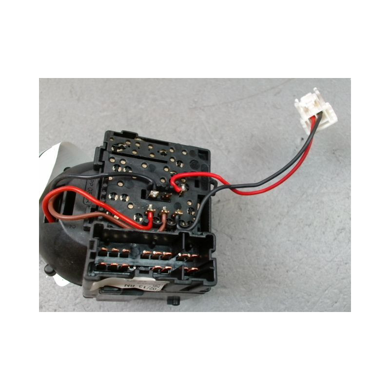 COMMANDE ECLAIRAGE RENAULT CLIO