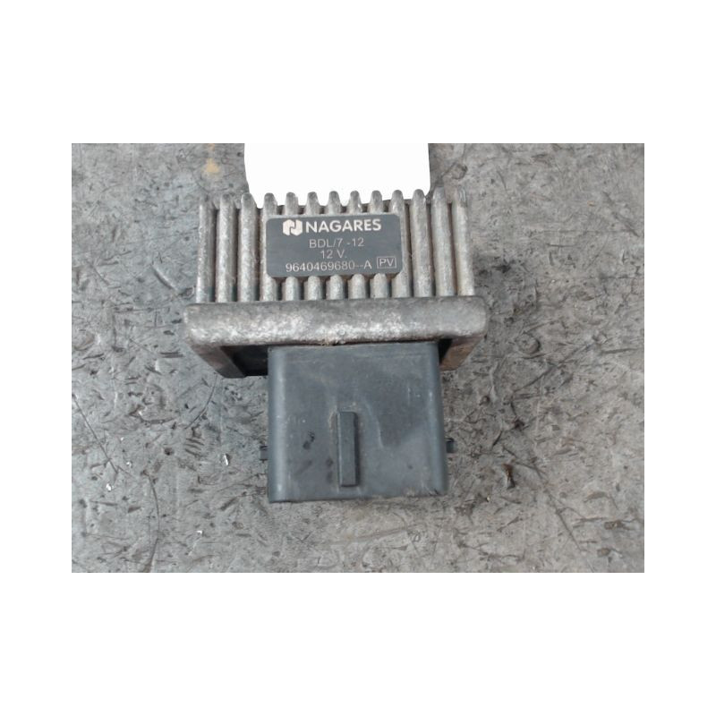 BOITIER DE PRECHAUFFAGE RENAULT SCENIC II PH2 2006-