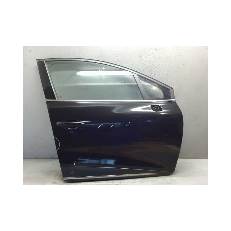 PORTE AVANT DROIT RENAULT CLIO