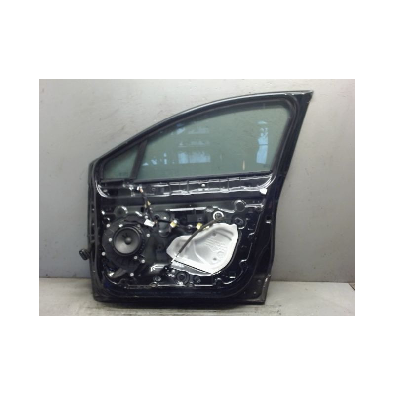 PORTE AVANT DROIT RENAULT CLIO