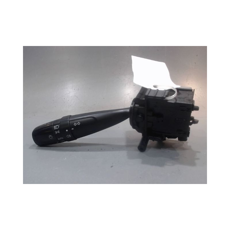 COMMANDE CLIGNOTANT SUZUKI SWIFT