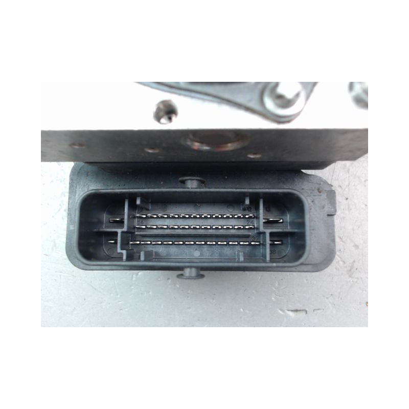 UNITE HYDRAULIQUE ABS NISSAN NV200