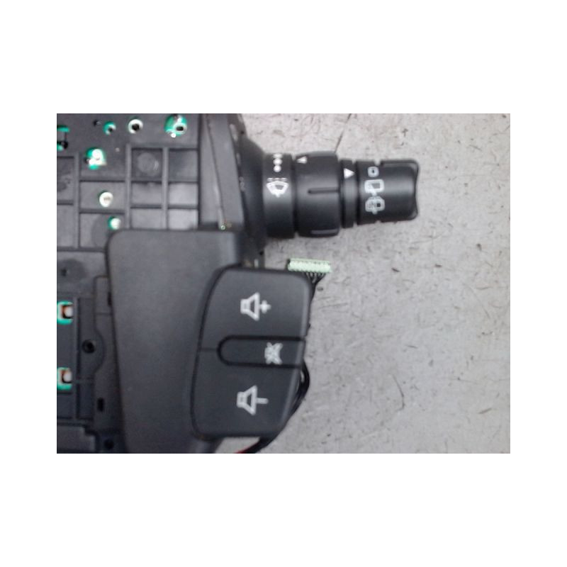 COMMANDE ESSUIE GLACE RENAULT GRAND SCENIC 2 PHASE 2 DIESEL