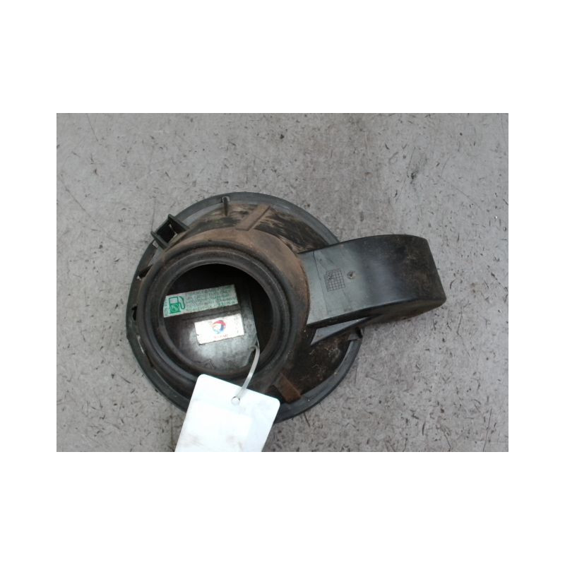 VOLET DE TRAPPE CARBURANT PEUGEOT 2008