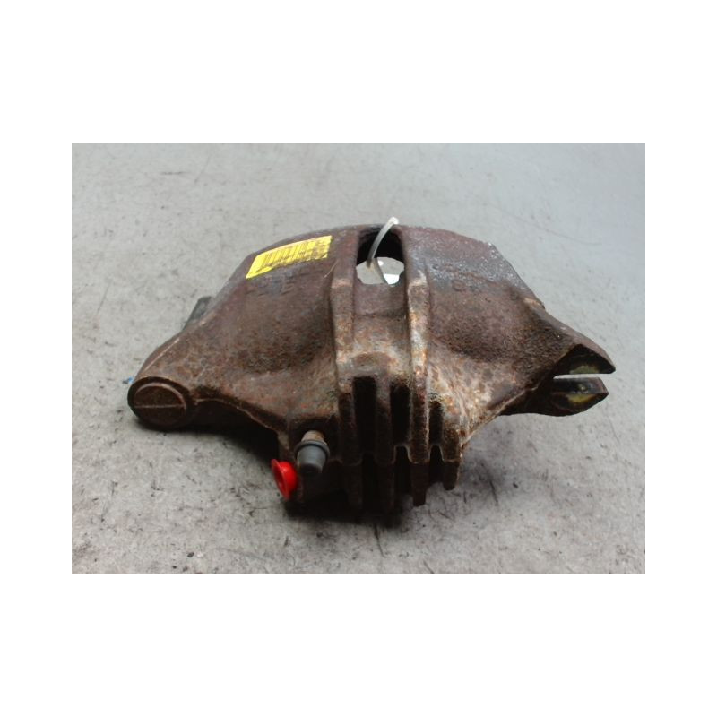 ETRIER DE FREIN AVANT GAUCHE PEUGEOT 206