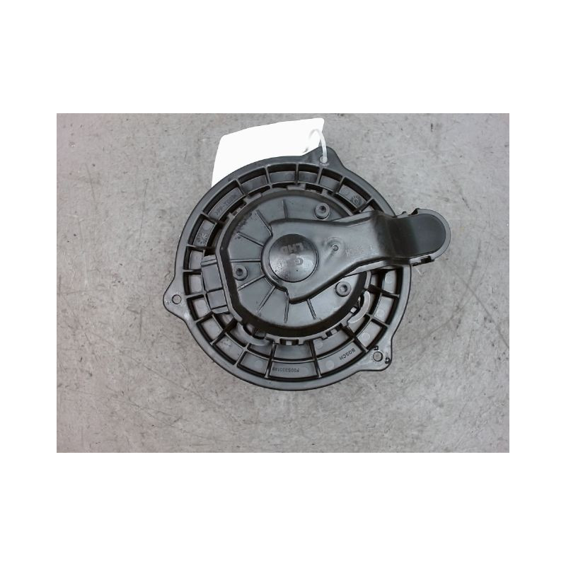 MOTEUR VENTILATEUR CHAUFFAGE HYUNDAI I 20