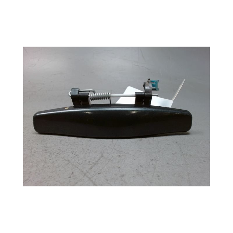 POIGNEE EXTERIEURE PORTE AVANT GAUCHE DACIA DUSTER