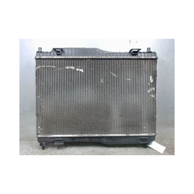 RADIATEUR FORD FIESTA