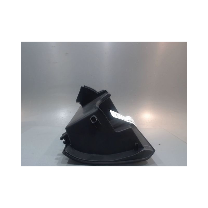 BOITE A GANTS TOYOTA AYGO