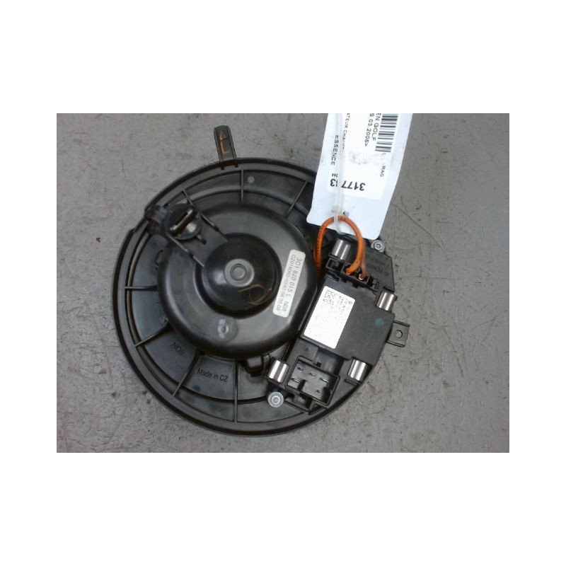 MOTEUR VENTILATEUR CHAUFFAGE VOLKSWAGEN GOLF V PLUS 2005-