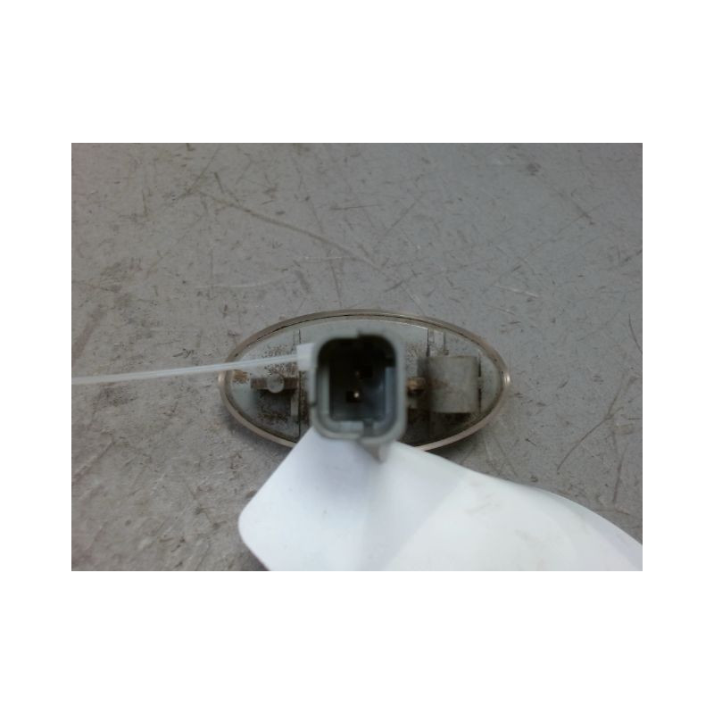 REPETITEUR AILE DROIT PEUGEOT 206 3P