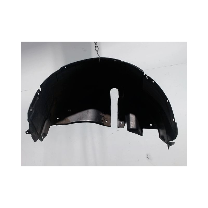 PARE-BOUE ARRIERE GAUCHE SUZUKI SWIFT 3P