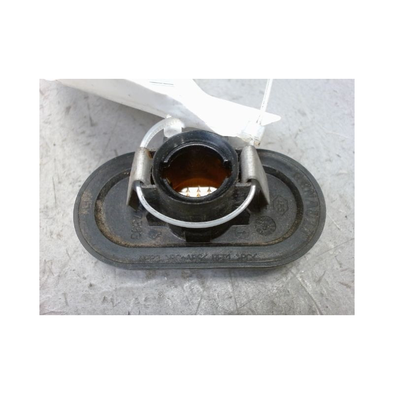 REPETITEUR AILE DROIT RENAULT TWINGO 93-98