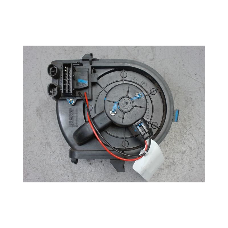 MOTEUR VENTILATEUR CHAUFFAGE RENAULT CLIO II PH.2 01-06
