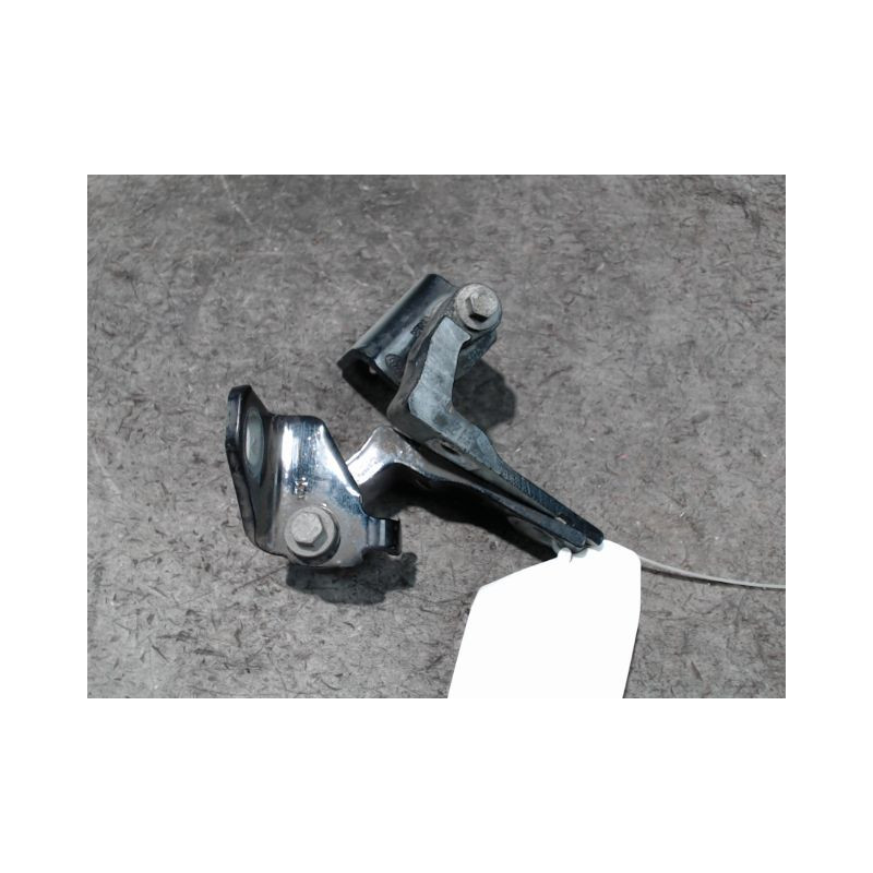 CHARNIÈRE PORTE ARD FORD FOCUS 2008-