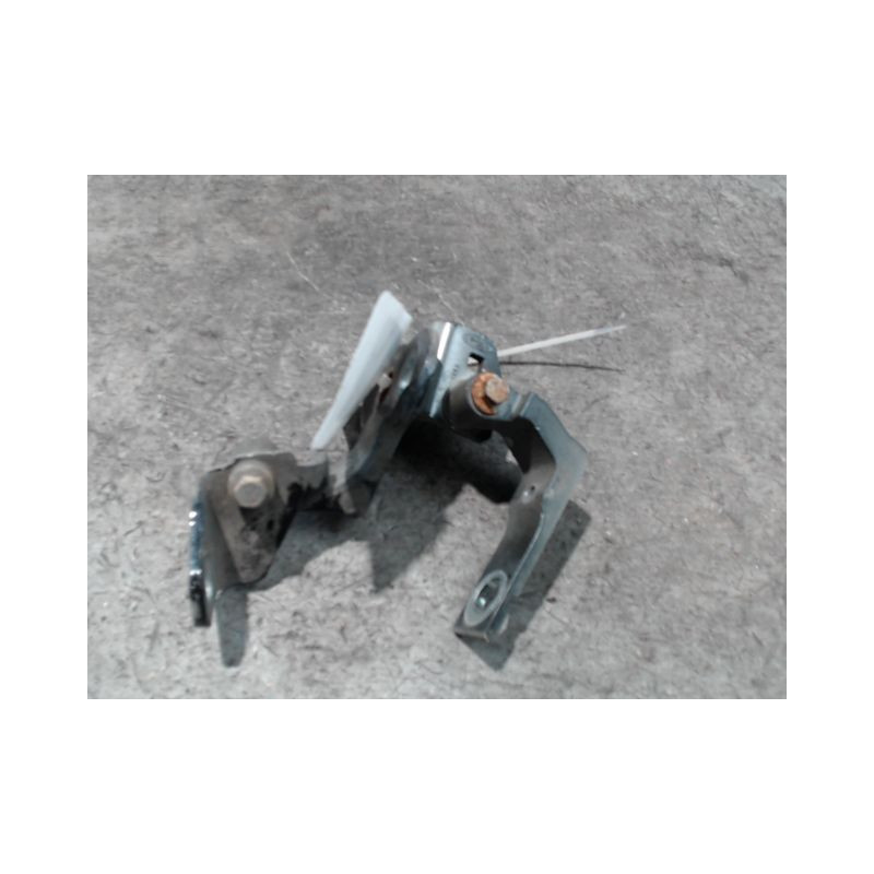 CHARNIÈRE PORTE AVG FORD FOCUS 2008-