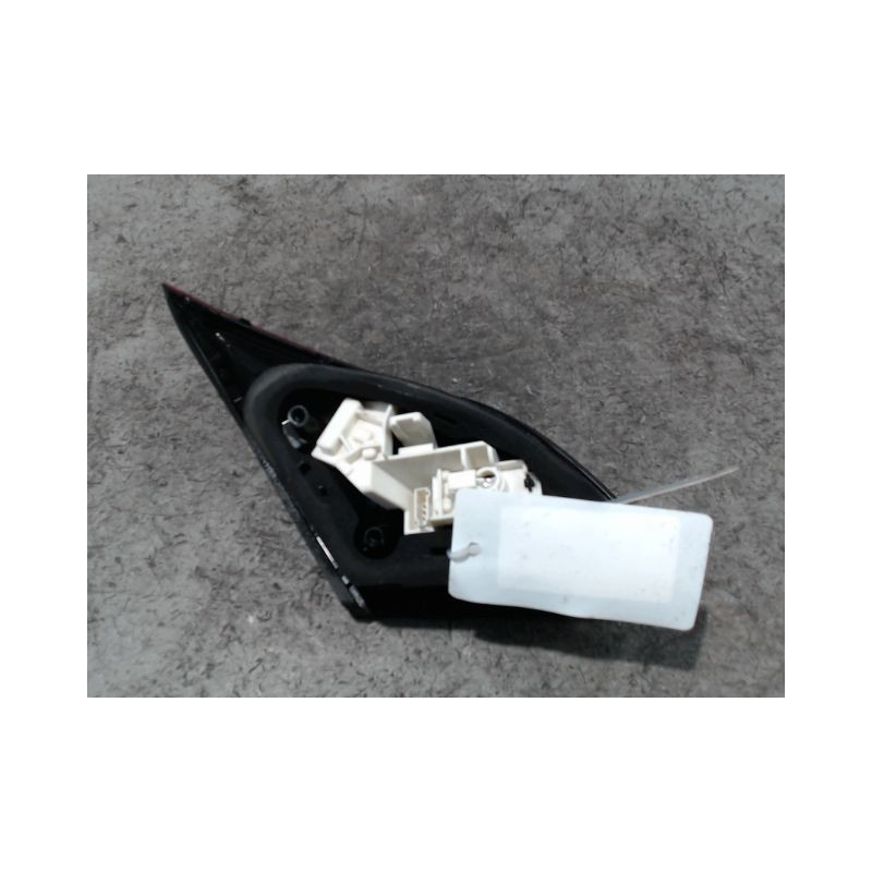 FEU ARRIERE INTERIEUR DROIT OPEL ASTRA 2004-