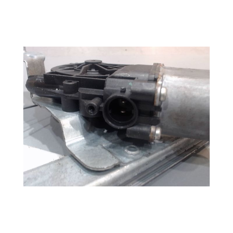 MECANISME+MOTEUR LEVE-GLACE AVANT DROIT DACIA LOGAN