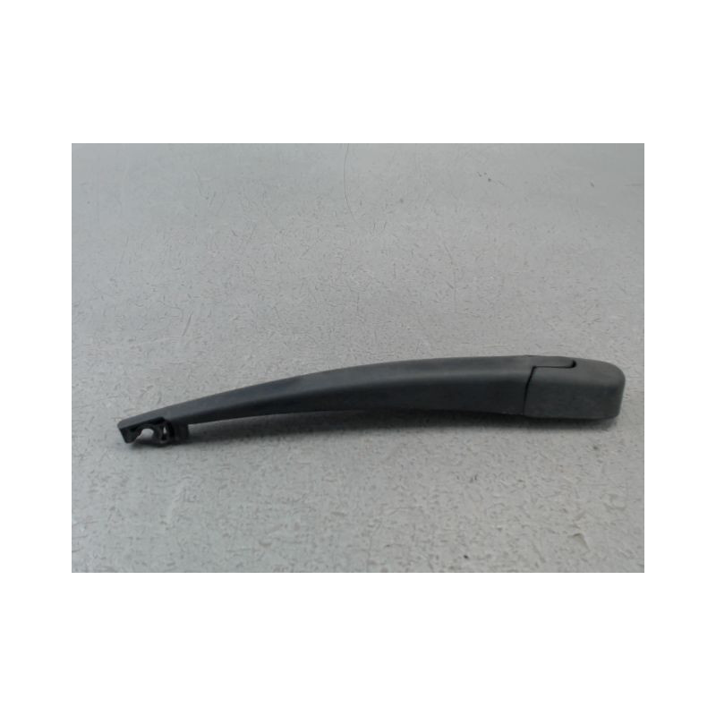 BRAS ESSUIE-GLACE ARRIERE HYUNDAI I30