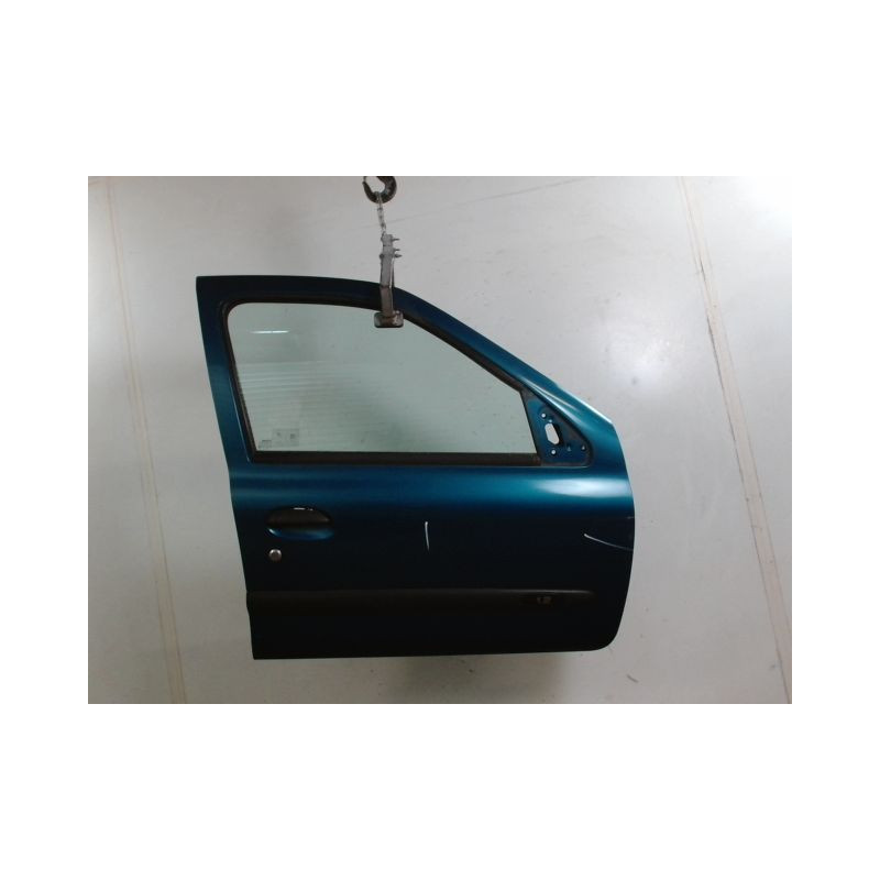 PORTE AVANT DROIT RENAULT CLIO