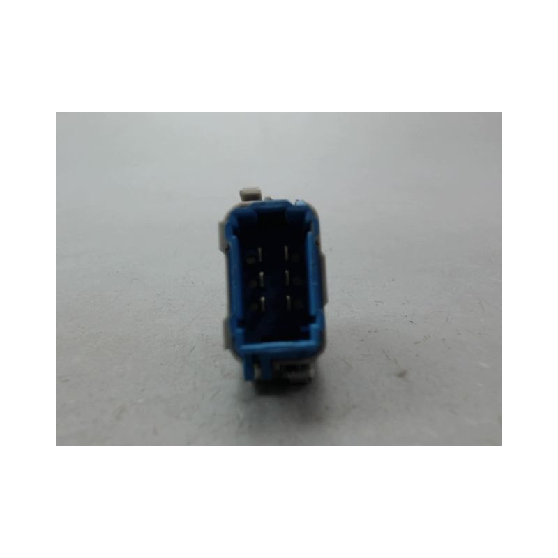 COMMANDE LEVE-GLACE PORTE AVD RENAULT KANGOO EXPRESS II Phase 1 2008-2013