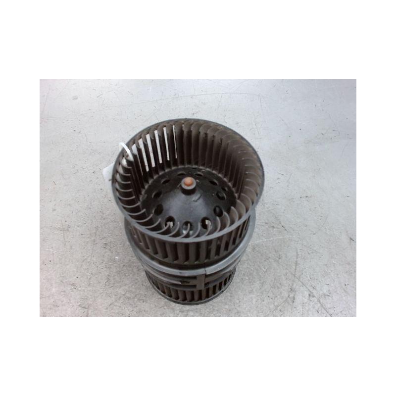 MOTEUR VENTILATEUR CHAUFFAGE RENAULT SCENIC
