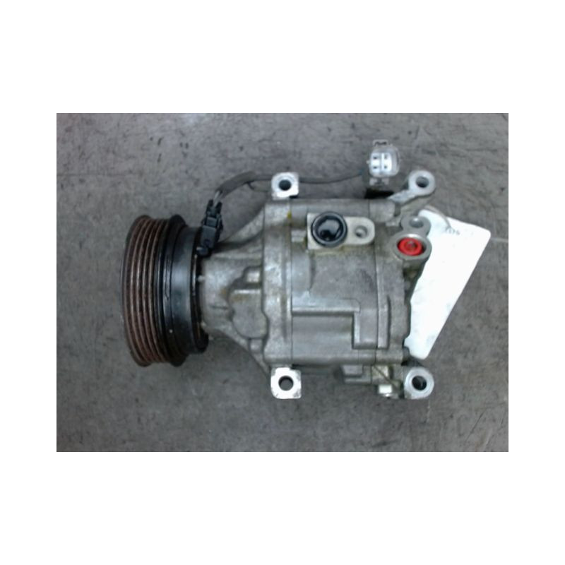 COMPRESSEUR AIR CONDITIONNE TOYOTA COROLLA 2002-
