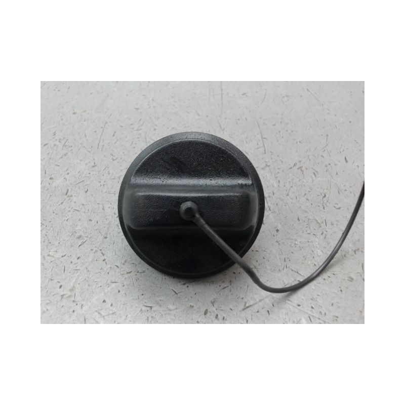 BOUCHON RESERVOIR A CARBURANT RENAULT CLIO BREAK IV Phase 1 2012-...
