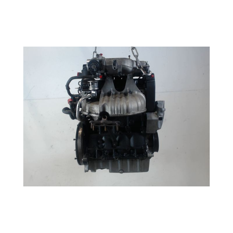 MOTEUR ESSENCE VOLKSWAGEN NEWBEETLE 2.0