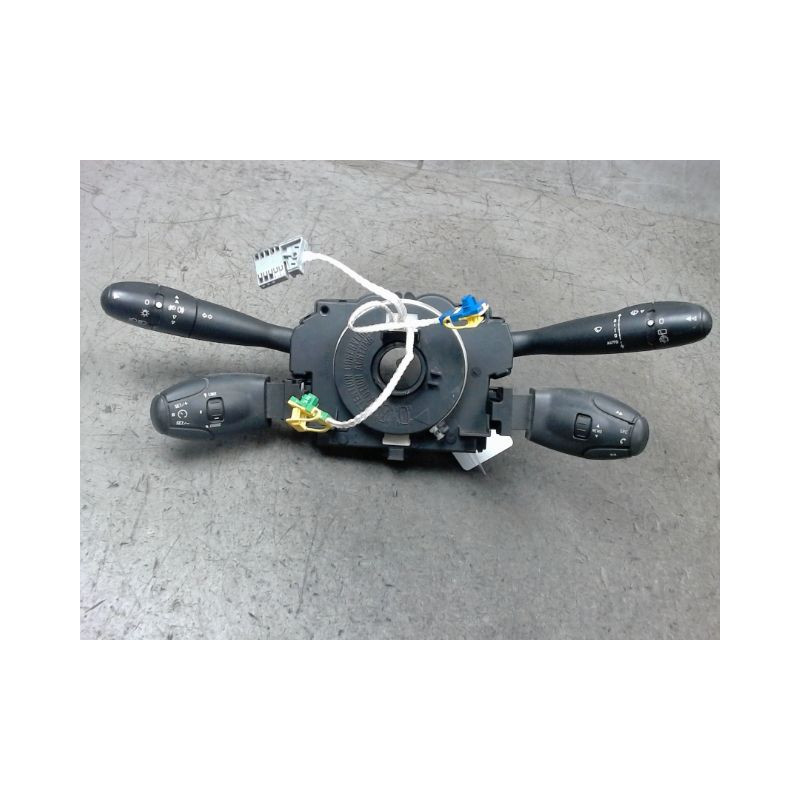 BLOC COMMODOS PEUGEOT 207 5P