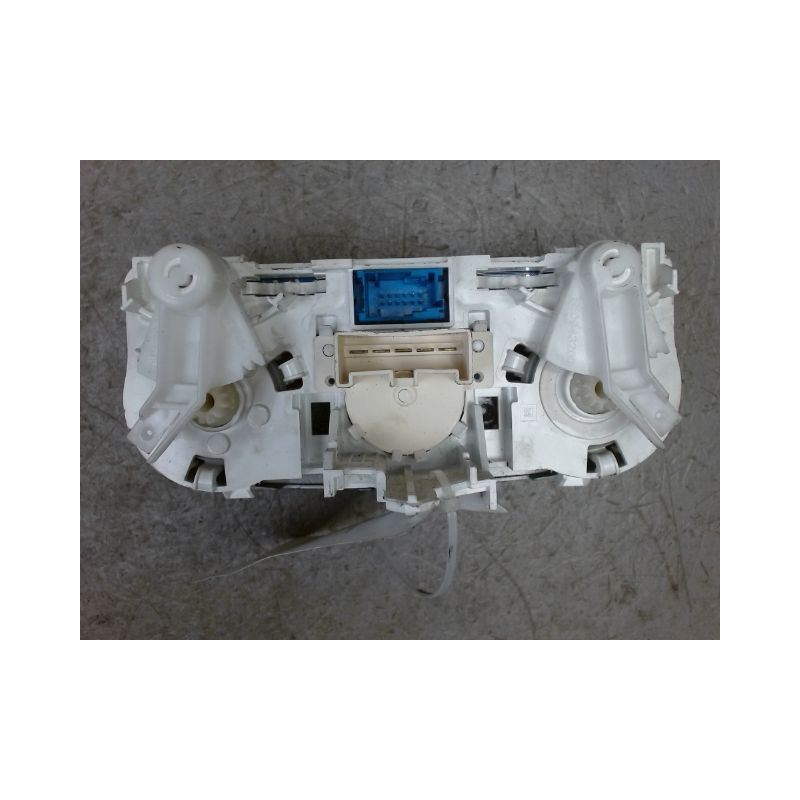 COMMANDE DE CHAUFFAGE OPEL CORSA