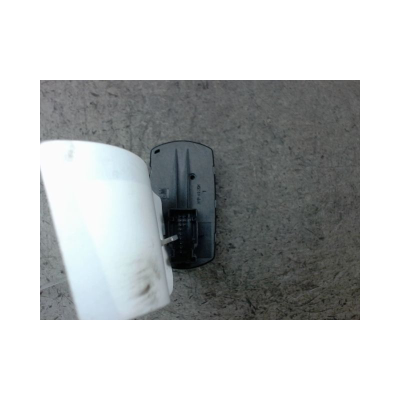 COMMANDE RETROVISSEUR EXTERIEUR ELECTRIQUE OPEL CORSA