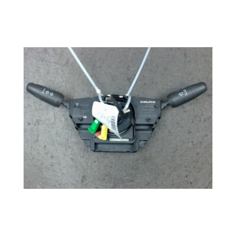 BLOC COMMODOS OPEL CORSA 06-09