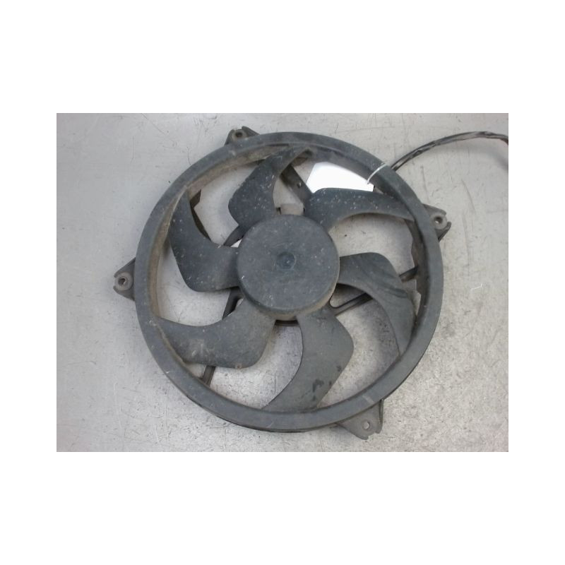MOTEUR VENTILATEUR RADIATEUR PEUGEOT 407