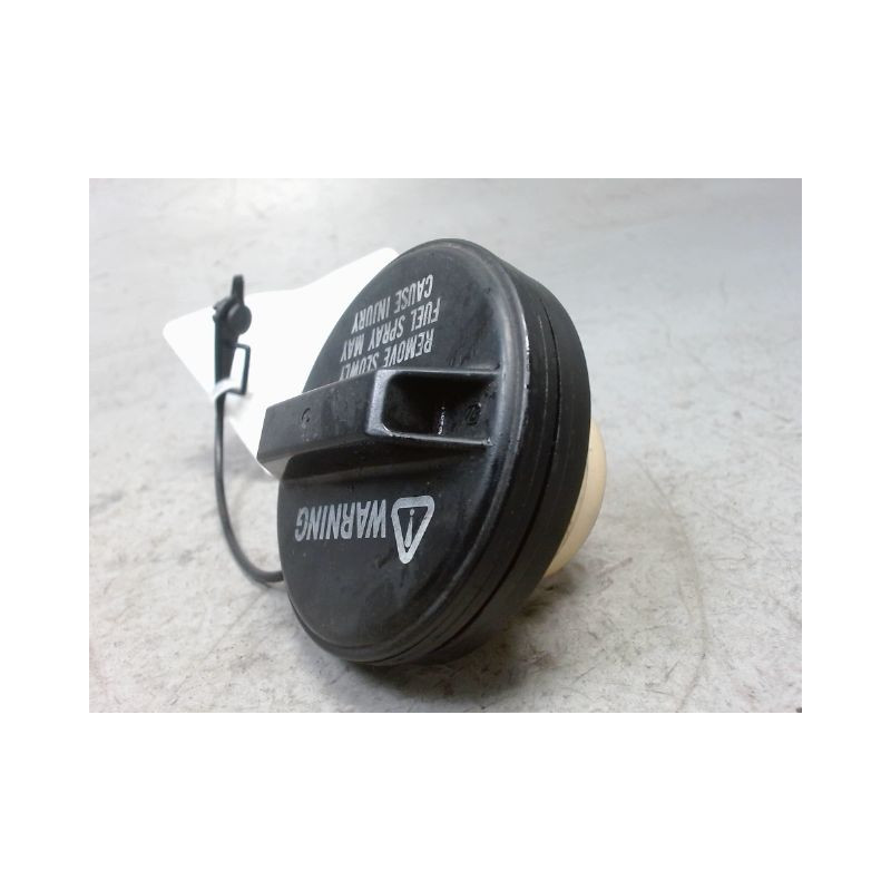 BOUCHON RESERVOIR A CARBURANT SUZUKI SWIFT 3P