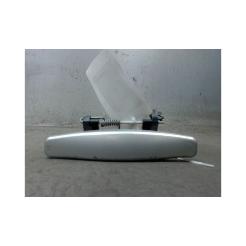 POIGNEE EXTERIEURE PORTE AVANT GAUCHE DACIA SANDERO 2008-