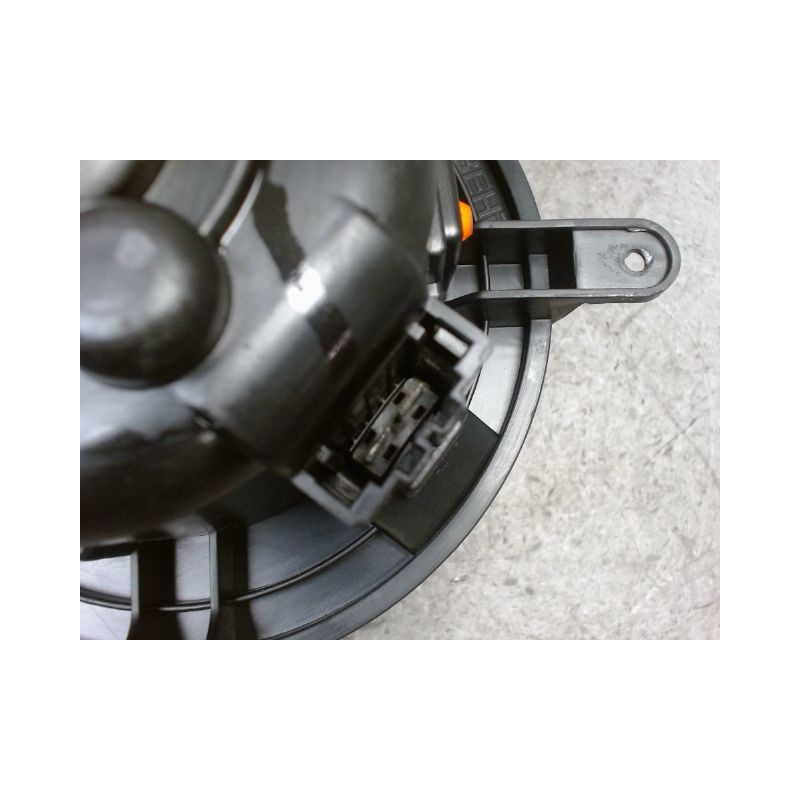 MOTEUR VENTILATEUR CHAUFFAGE PEUGEOT 3008 2009-