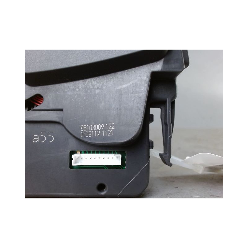 COMMANDE ESSUIE GLACE RENAULT CLIO