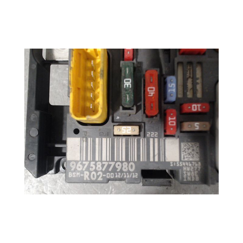 BOITE A FUSIBLES CITROEN C4 2010-