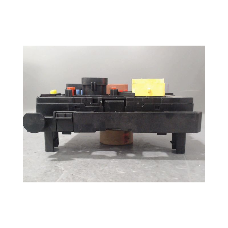 BOITE A FUSIBLES CITROEN C3 2005-
