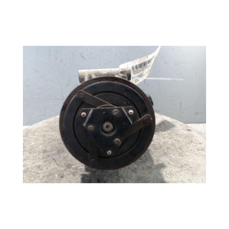 COMPRESSEUR AIR CONDITIONNE RENAULT SCENIC II PH2 2006-